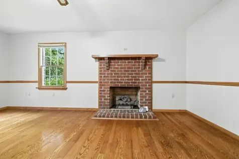 1699 Mill Creek Crossroads Luray VA 22835