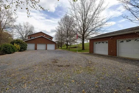 1699 Mill Creek Crossroads Luray VA 22835