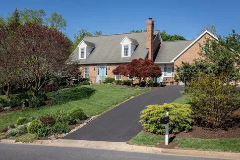 1813 Park Road Harrisonburg VA 22802