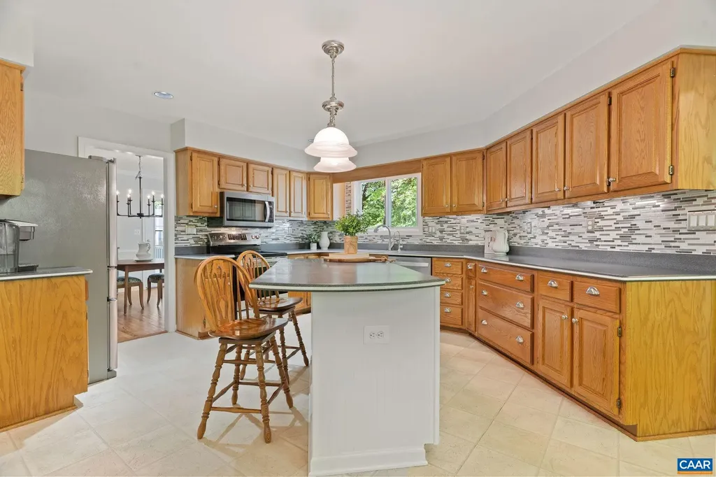 3000 Cove Lane Charlottesville VA 22911