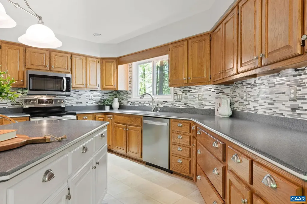 3000 Cove Lane Charlottesville VA 22911