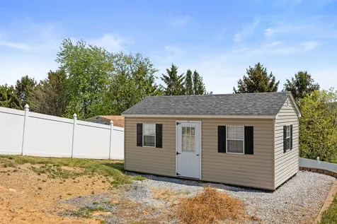 23 Joy Lane Fishersville VA 22939
