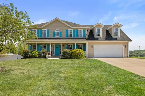 23 Joy Lane Fishersville VA 22939