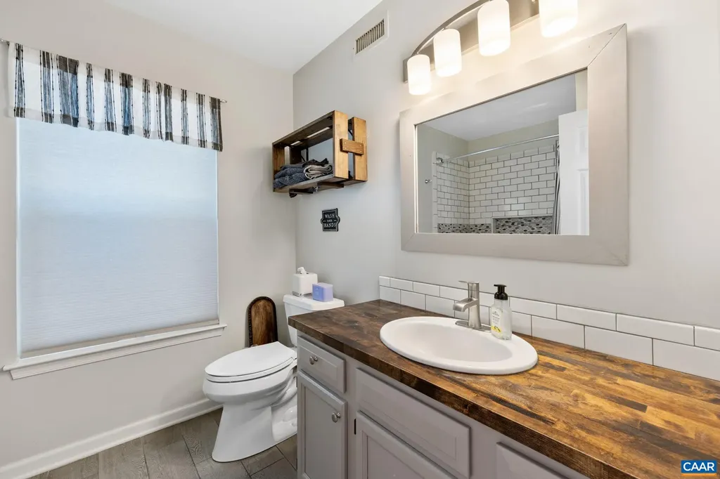 6088 Cling Lane Crozet VA 22932