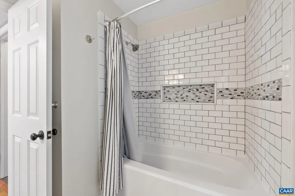 6088 Cling Lane Crozet VA 22932