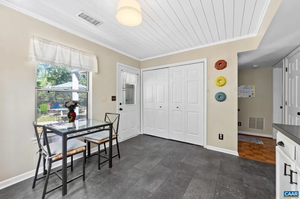 6088 Cling Lane Crozet VA 22932