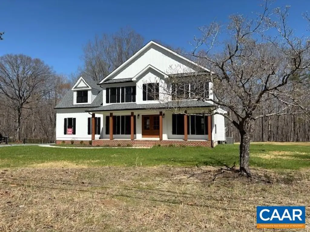 4398 Thomas Jefferson Parkway Palmyra VA 22963