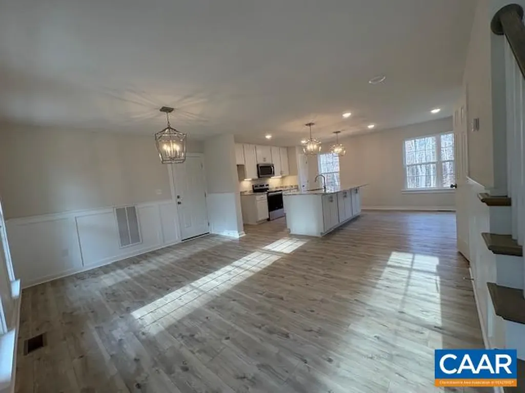 4398 Thomas Jefferson Parkway Palmyra VA 22963