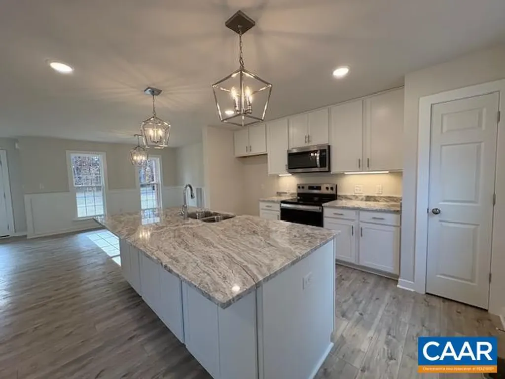 4398 Thomas Jefferson Parkway Palmyra VA 22963