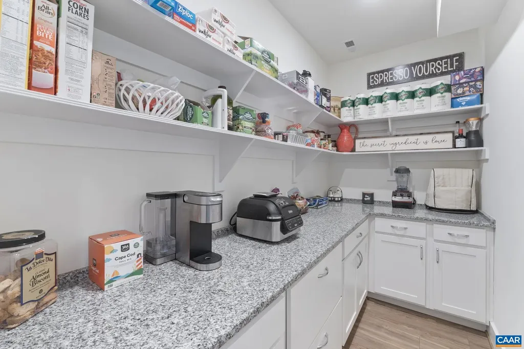 407 Fenton Court Keswick VA 22947