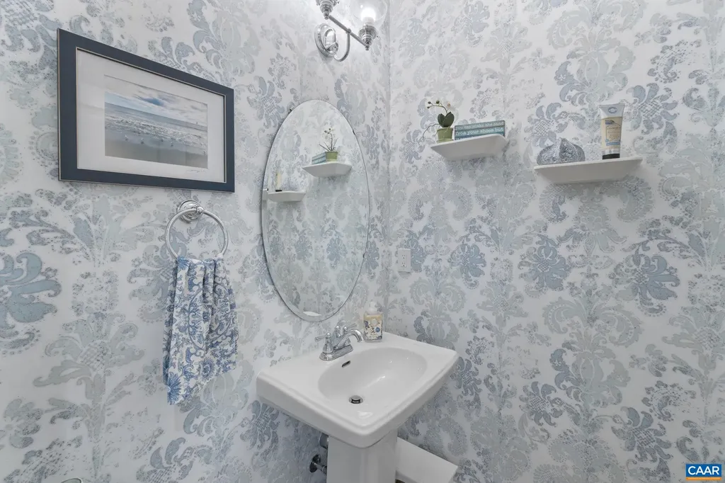 407 Fenton Court Keswick VA 22947