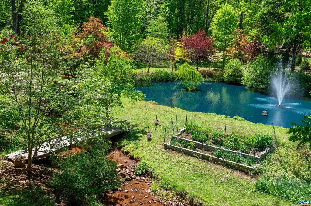 716 Wolf Trap Road Charlottesville VA 22911