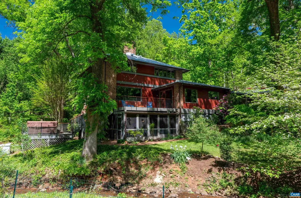 716 Wolf Trap Road Charlottesville VA 22911