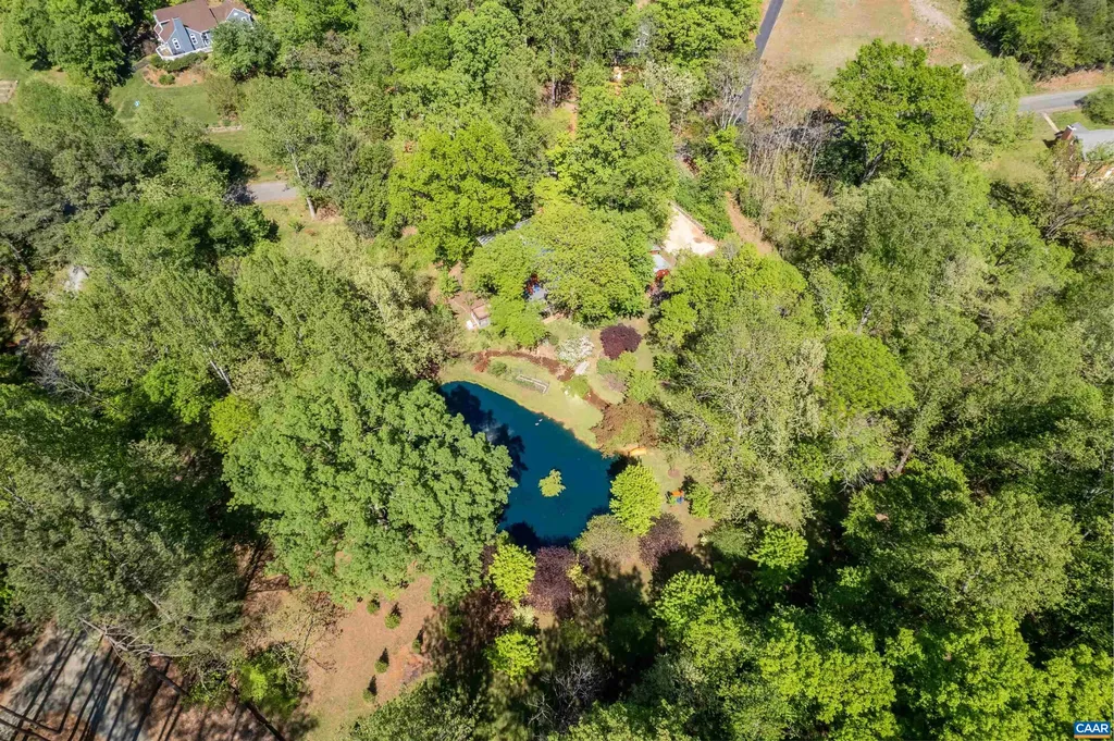 716 Wolf Trap Road Charlottesville VA 22911