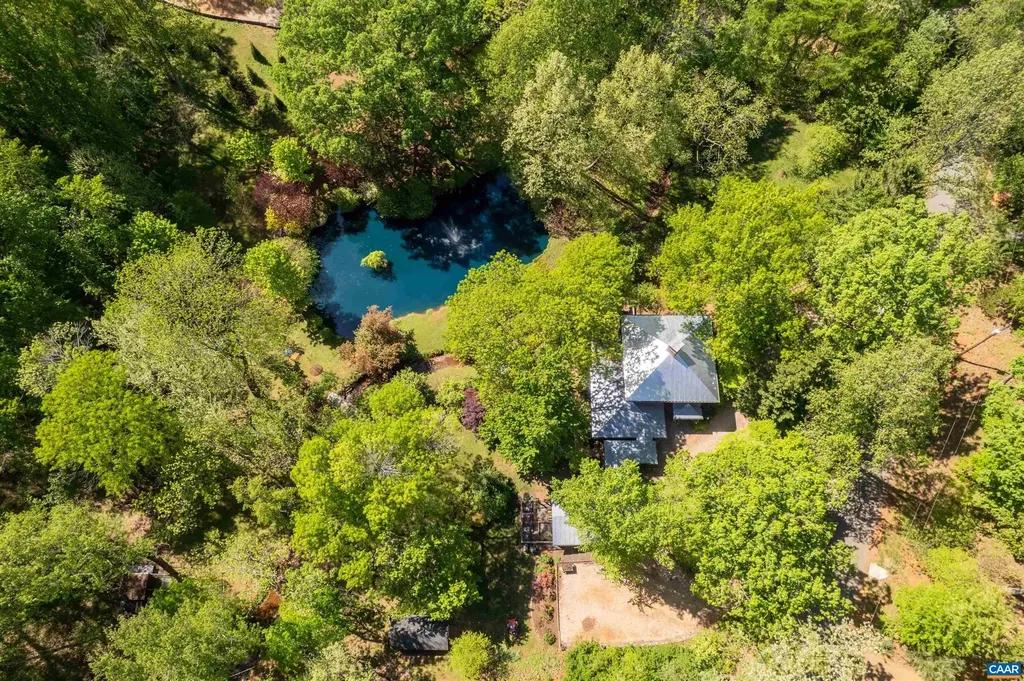 716 Wolf Trap Road Charlottesville VA 22911