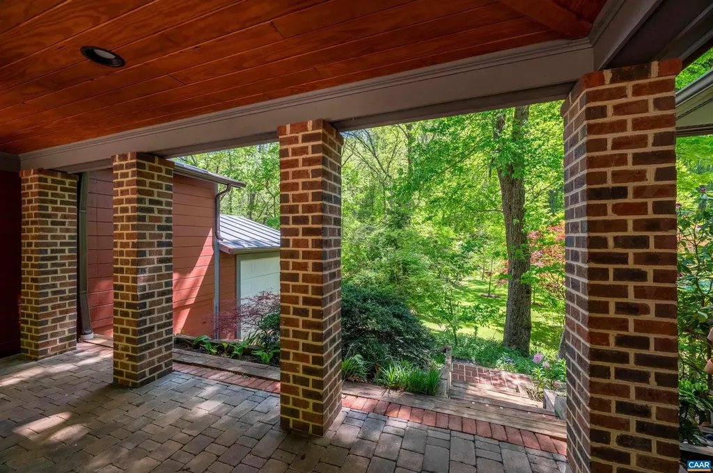 716 Wolf Trap Road Charlottesville VA 22911