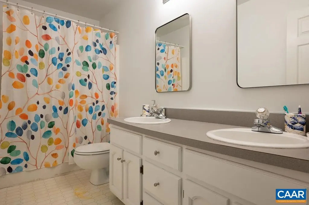 75 Hickory Lane Charlottesville VA 22911