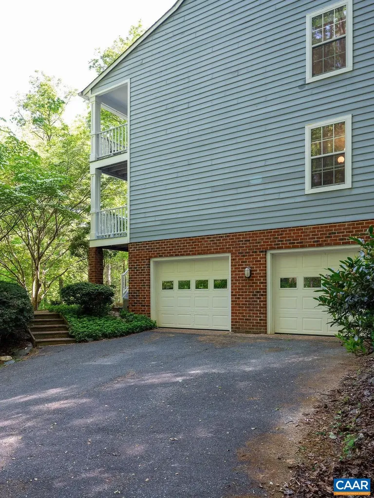 75 Hickory Lane Charlottesville VA 22911