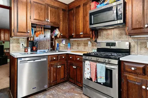 1502 Armstrong Avenue Staunton VA 24401
