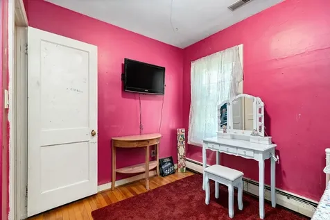 1502 Armstrong Avenue Staunton VA 24401