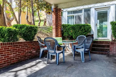 1502 Armstrong Avenue Staunton VA 24401