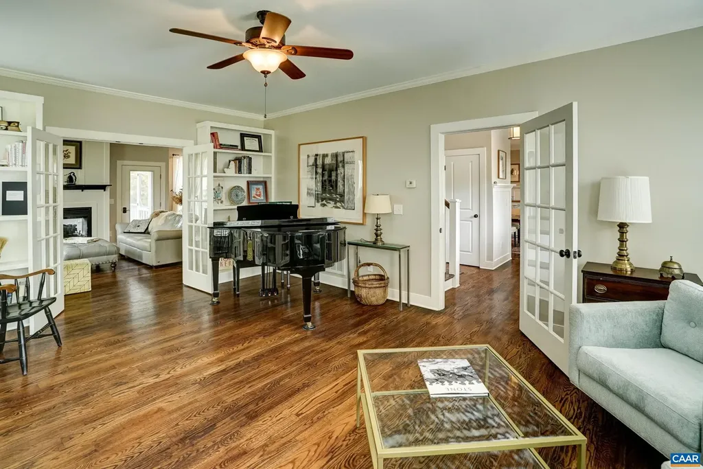 3324 Morgantown Road Ivy VA 22903