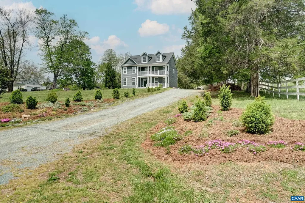 3324 Morgantown Road Ivy VA 22903