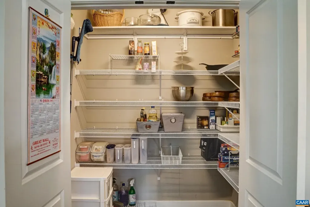 3324 Morgantown Road Ivy VA 22903