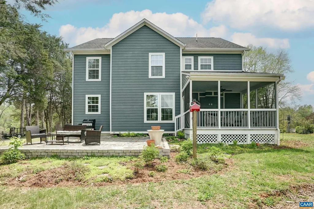 3324 Morgantown Road Ivy VA 22903