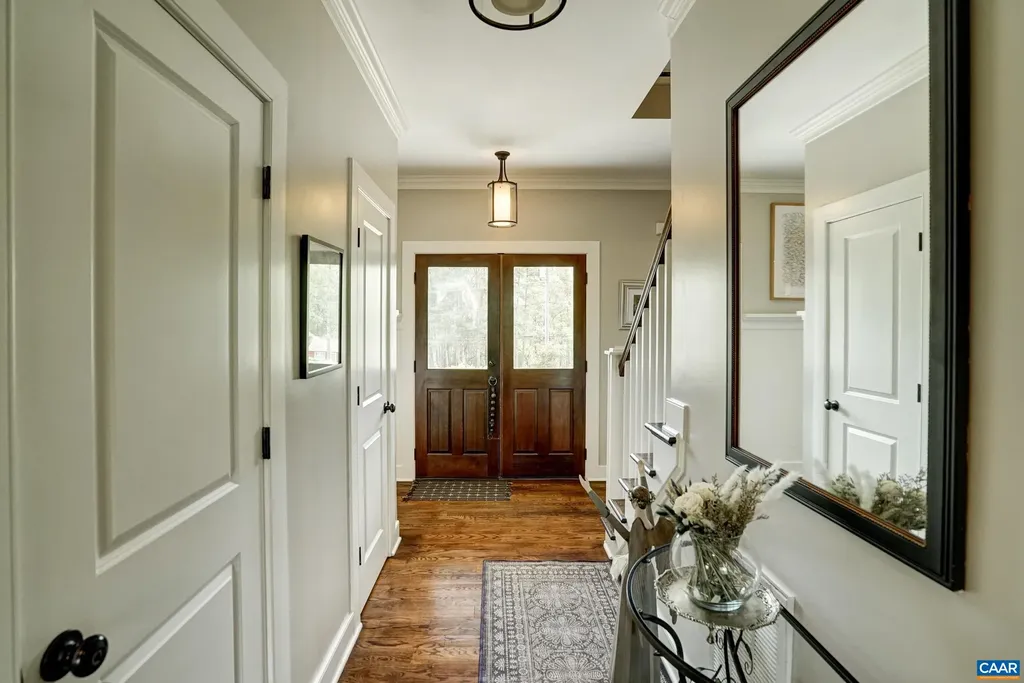 3324 Morgantown Road Ivy VA 22903