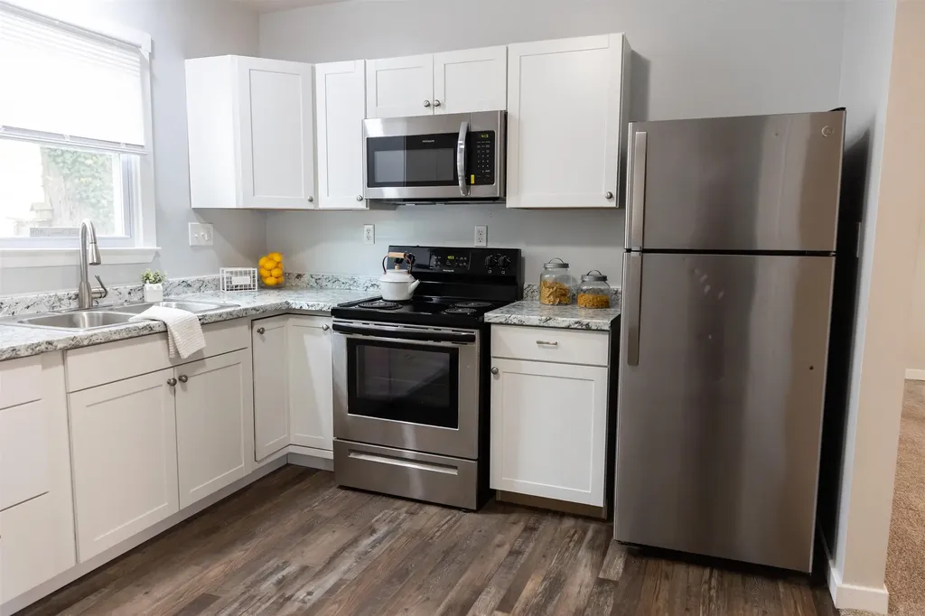 825 29th Street W Buena Vista VA 24416