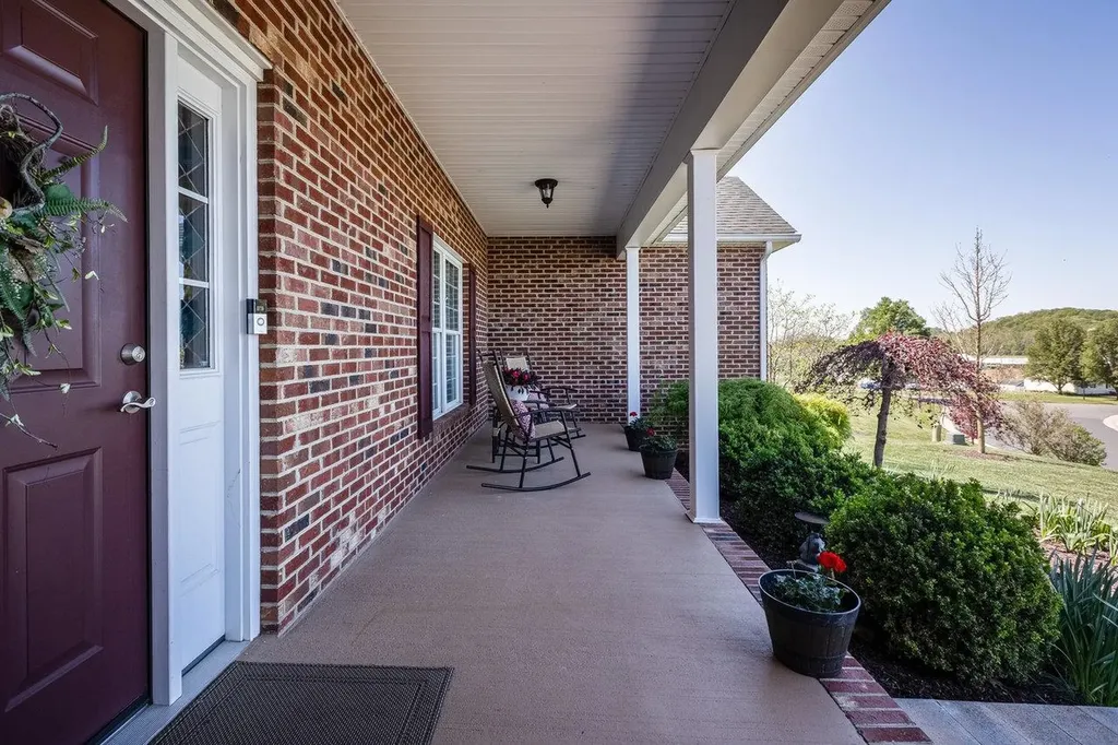 102 Millview Drive Bridgewater VA 22812