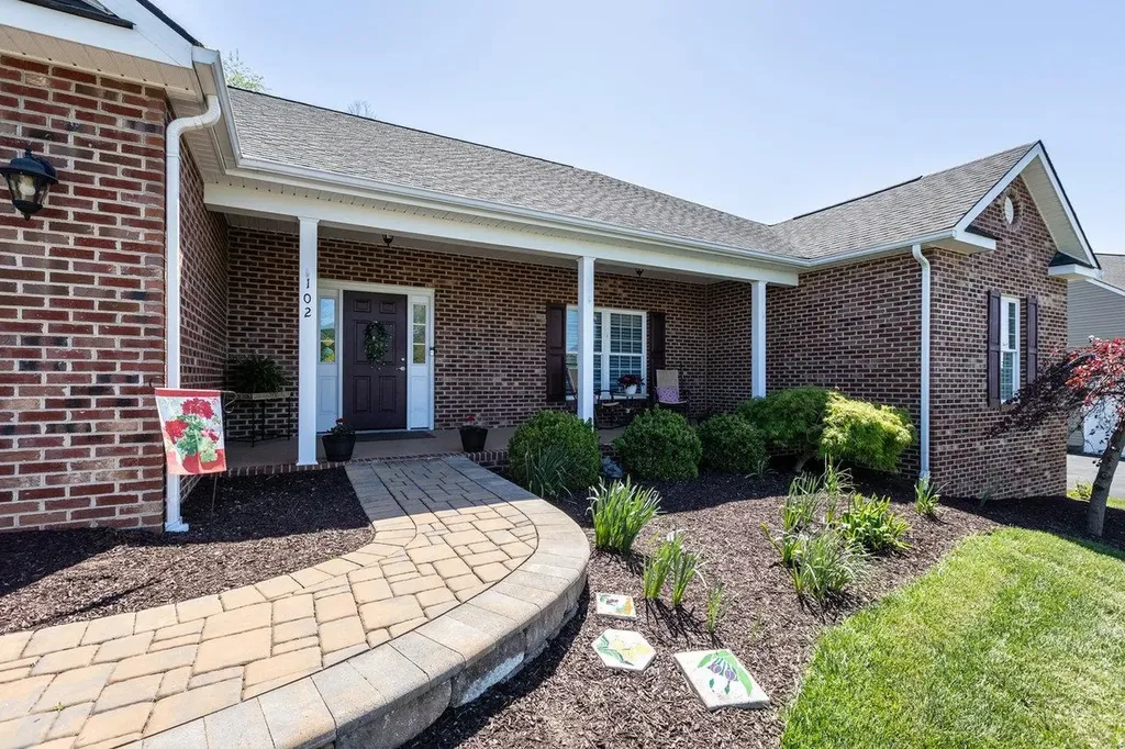 102 Millview Drive Bridgewater VA 22812