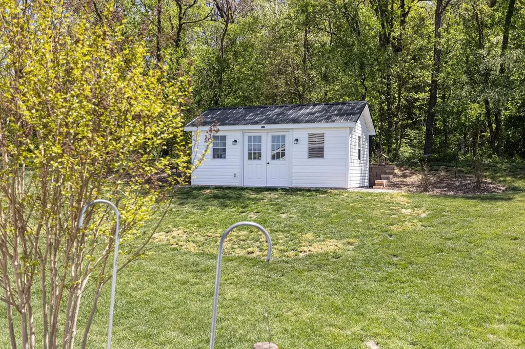 102 Millview Drive Bridgewater VA 22812