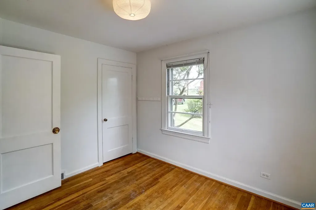 807 Hillcrest Road Charlottesville VA 22903