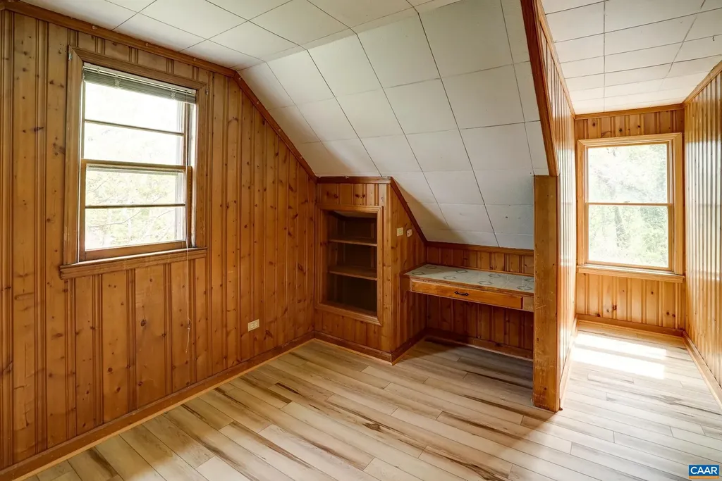 807 Hillcrest Road Charlottesville VA 22903