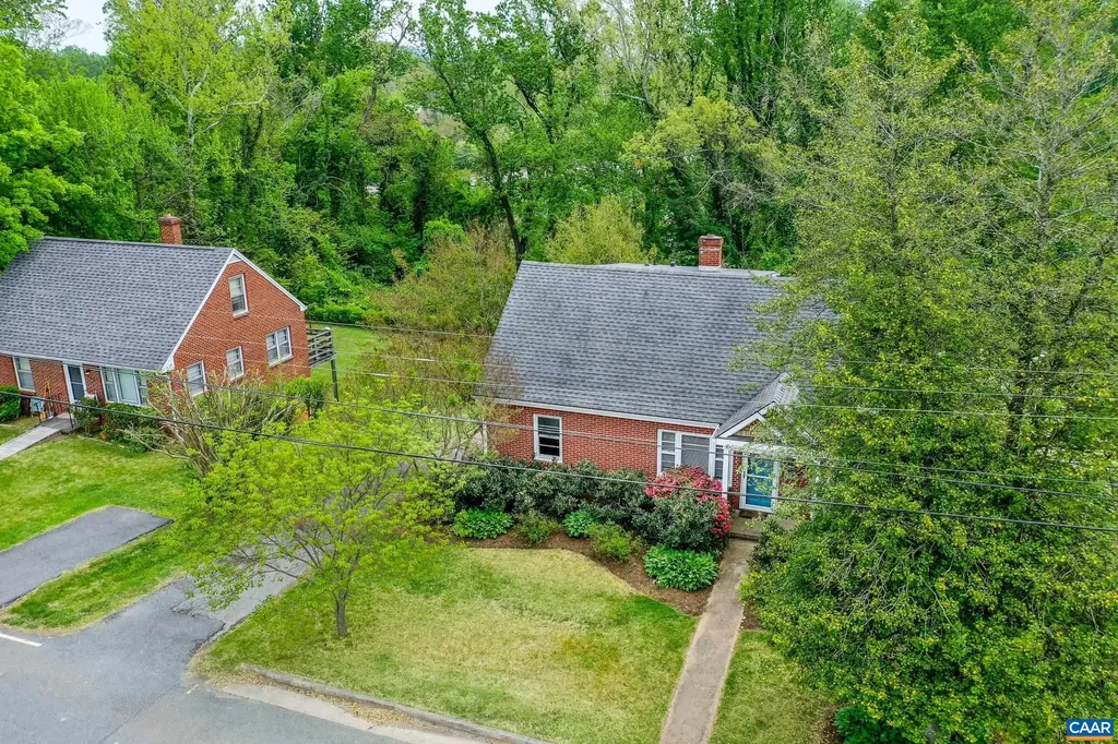 807 Hillcrest Road Charlottesville VA 22903