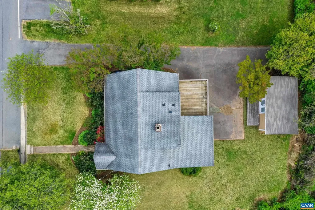 807 Hillcrest Road Charlottesville VA 22903