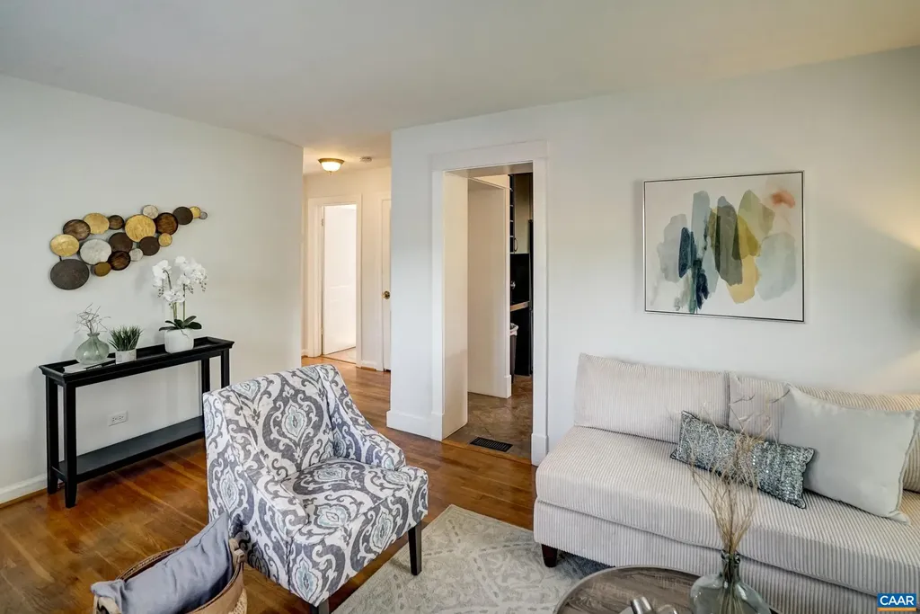 807 Hillcrest Road Charlottesville VA 22903