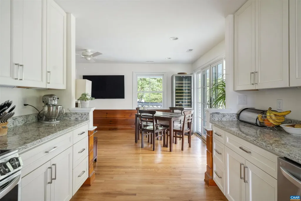 3729 A Reas Ford Lane Earlysville VA 22936