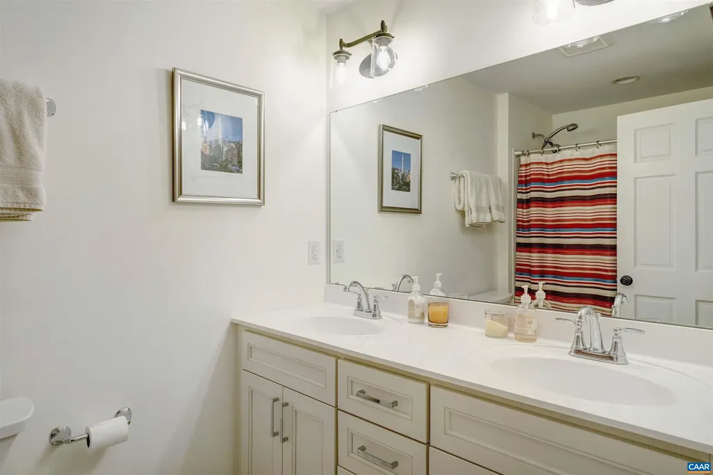 3729 A Reas Ford Lane Earlysville VA 22936