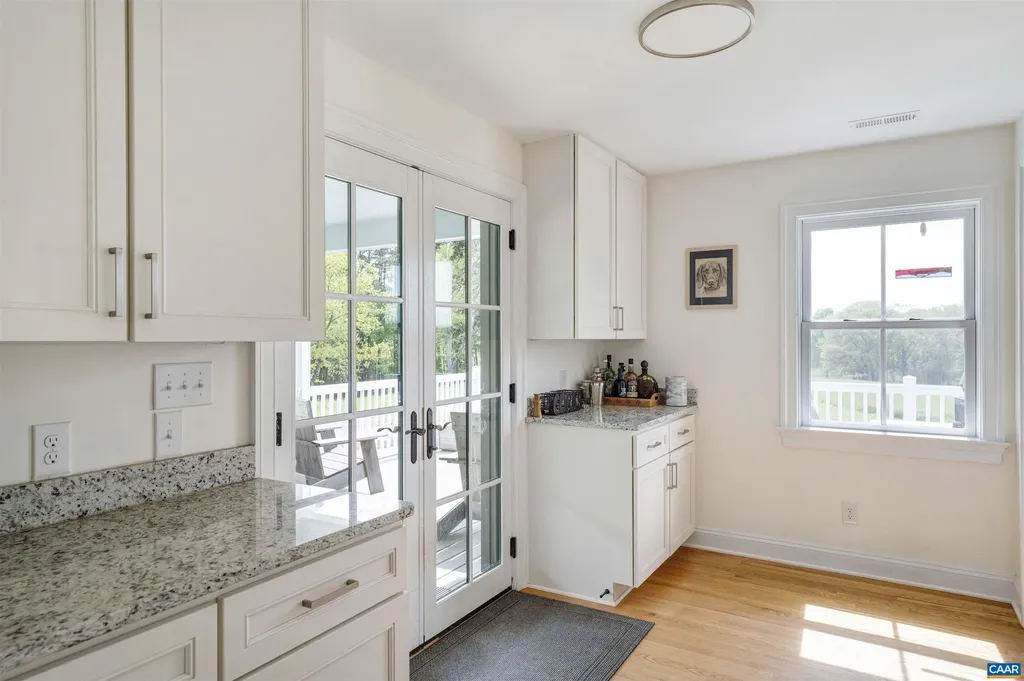 3729 A Reas Ford Lane Earlysville VA 22936