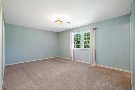 137 Misty Trail Waynesboro VA 22980