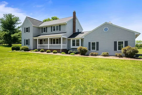 137 Misty Trail Waynesboro VA 22980