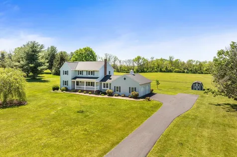 137 Misty Trail Waynesboro VA 22980