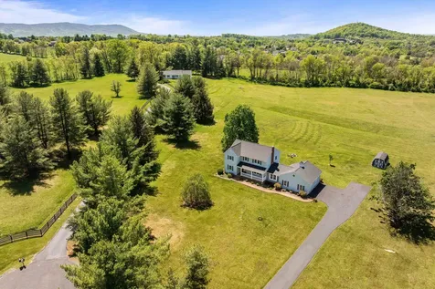 137 Misty Trail Waynesboro VA 22980