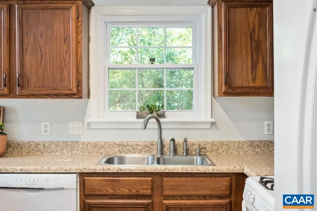 217 Blackthorn Lane Charlottesville VA 22902