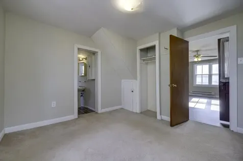 11904 North Valley Pike Broadway VA 22815