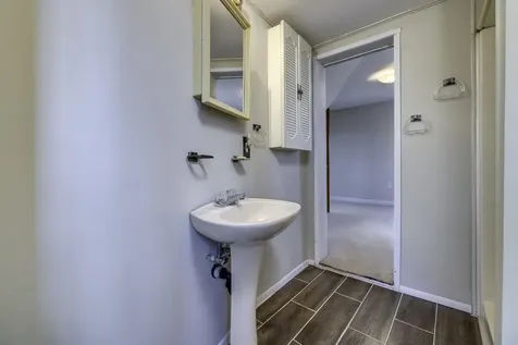 11904 North Valley Pike Broadway VA 22815