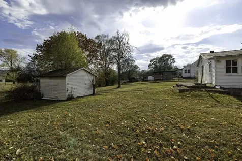 11904 North Valley Pike Broadway VA 22815